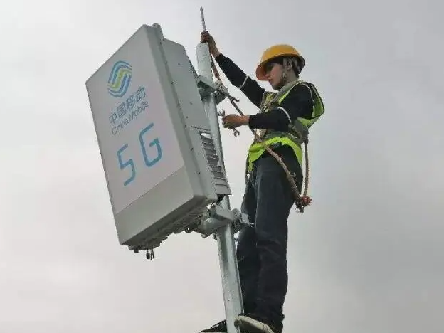 NTP服务器是什么？它如何确保网络时间同步？